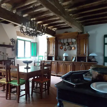 Di Charme La Bonarella Bed & Breakfast